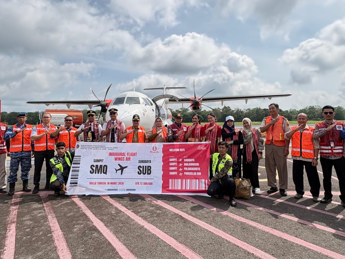 Wings Air Kembali Layani Penerbangan ke Sampit, Disambut Prosesi Water Salute di Bandara H.&nbsp;Asan